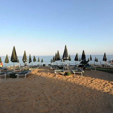 Le Residenze Archimede Апарт-готель